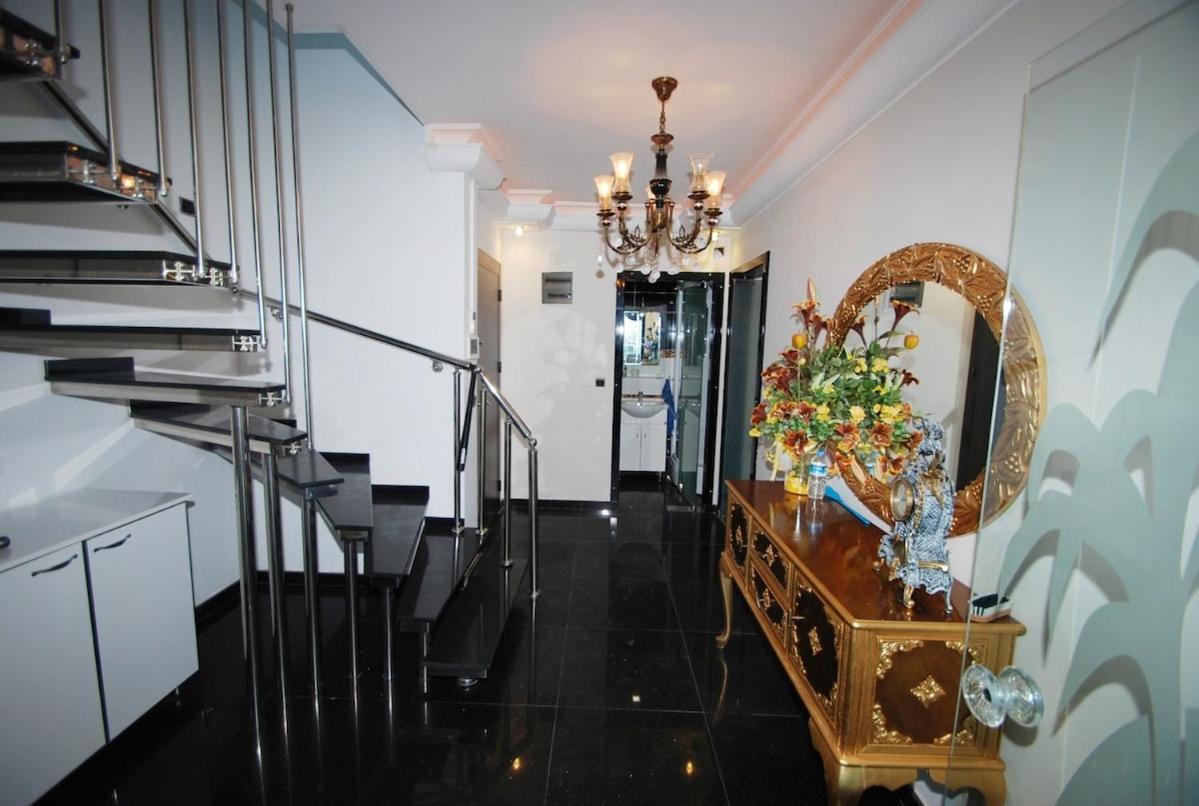 Luxury With Pool, Sea View Villa *
